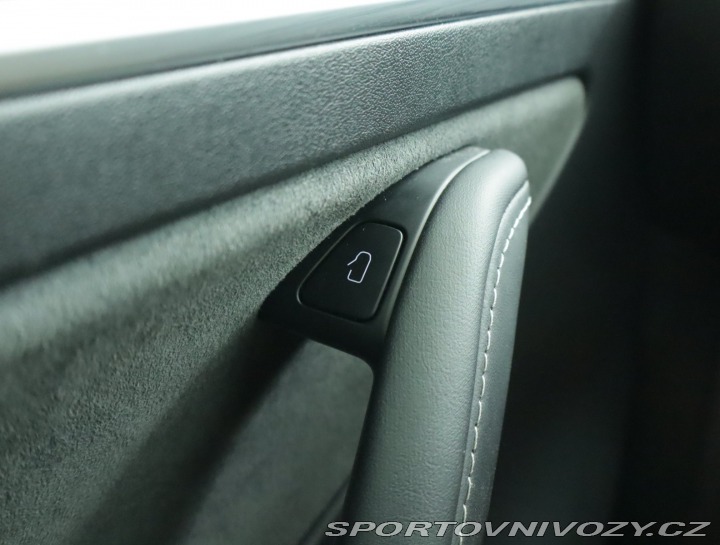 Tesla Model Y Long Range AWD 79kWh 2022