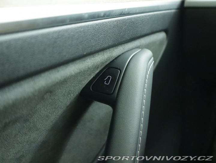 Tesla Model Y Long Range AWD 79kWh 2022