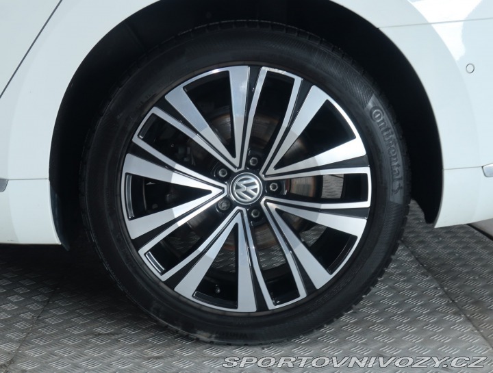 Volkswagen Arteon Elegance 2.0 TDI 2020