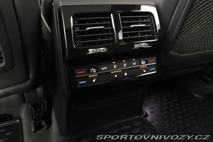 Volkswagen Ostatní modely Touareg R-Line 3.0 TDI 2019