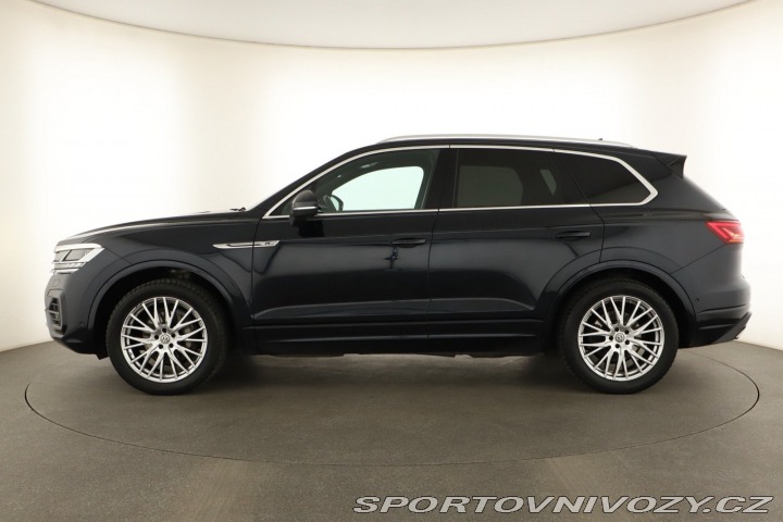 Volkswagen Ostatní modely Touareg R-Line 3.0 TDI 2019