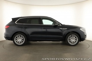 Volkswagen Ostatní modely Touareg R-Line 3.0 TDI 2019