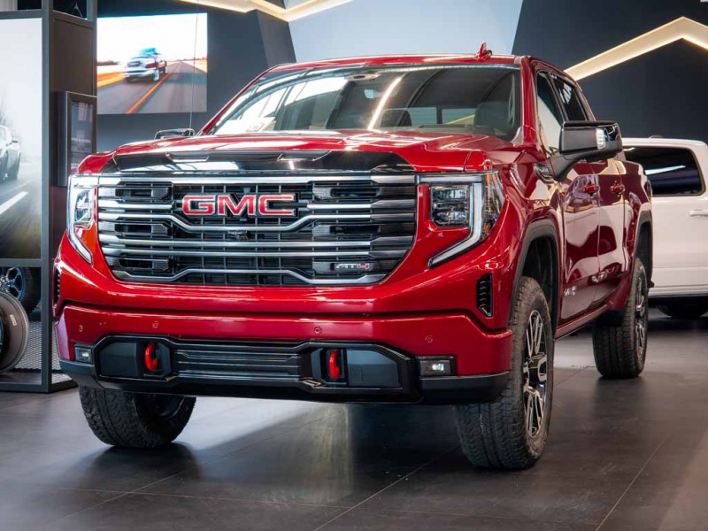 Ostatní značky Ostatní modely GMC Sierra 6.2 V8 AT4 2" továrn