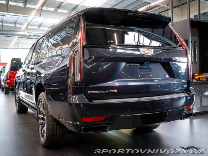 Ostatní značky Ostatní modely Cadillac Escalade 6.2 ESV Sport Platinum NV 2024