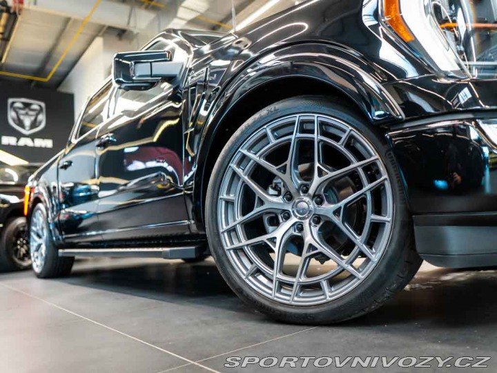Ford Ostatní modely F-150 5.0 V8 Lariat, Lowered Ed 2024