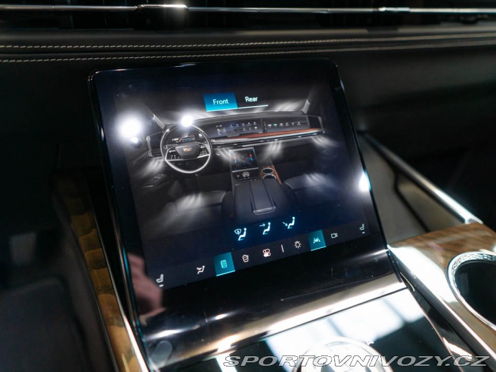 Ostatní značky Ostatní modely Cadillac Escalade 6.2 ESV Sport Platinum 20 2026