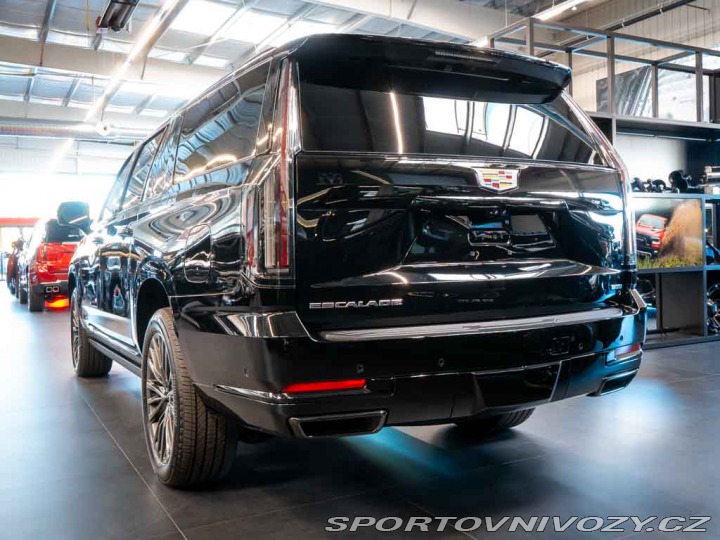 Ostatní značky Ostatní modely Cadillac Escalade 6.2 ESV Sport Platinum 20 2026