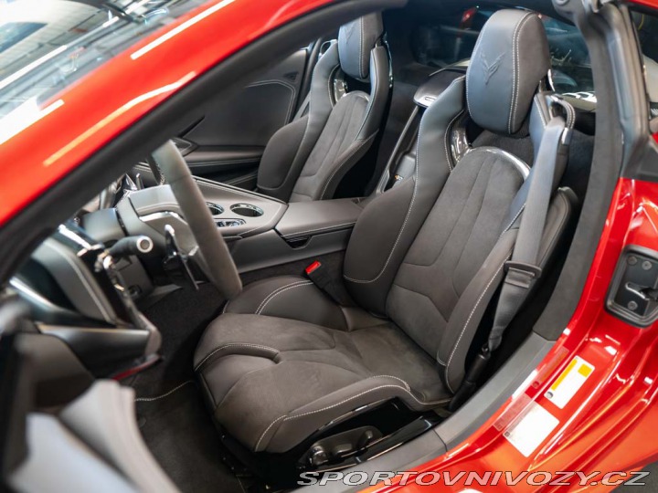 Chevrolet Corvette 6.2 Stingray 3LT Z51 Face 2026