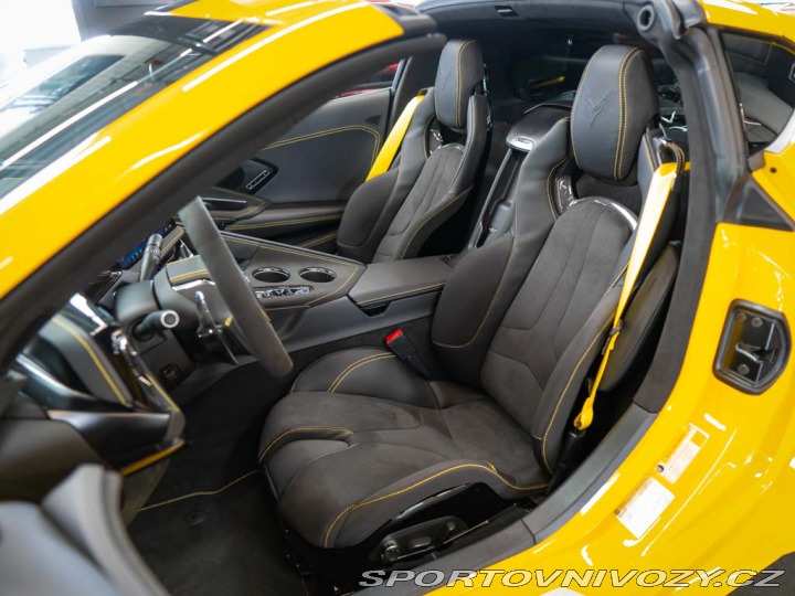 Chevrolet Corvette 6.2 Stingray 3LT Z51 Face 2026