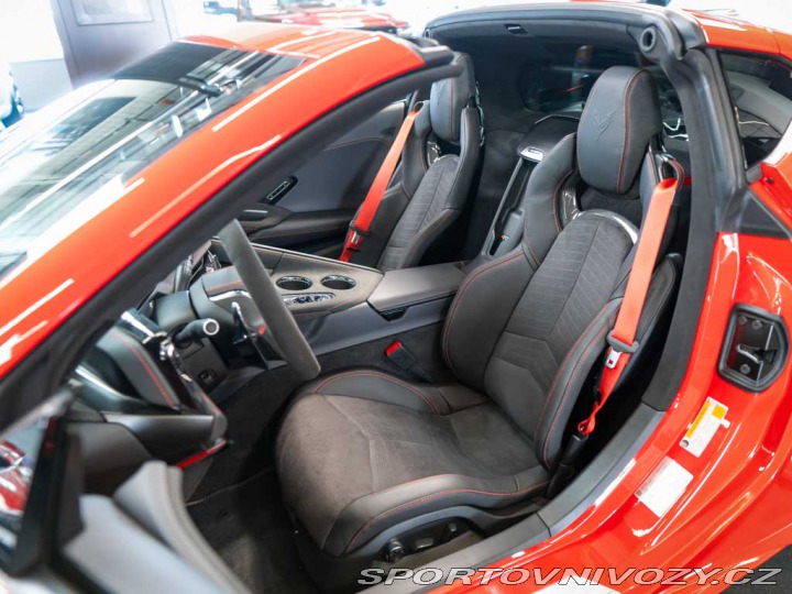 Chevrolet Corvette 6.2 Stingray 3LT Z51 Face 2026