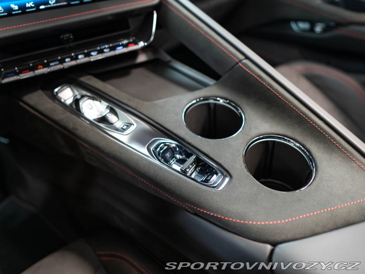 Chevrolet Corvette 6.2 Stingray 3LT Z51 Face 2026