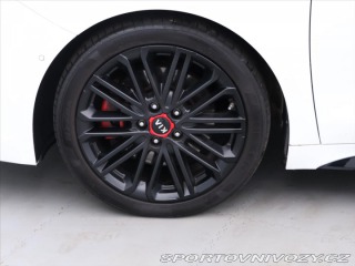 Kia Ceed GT 1,6 TGDI 150kW GT LED 1.M 2019