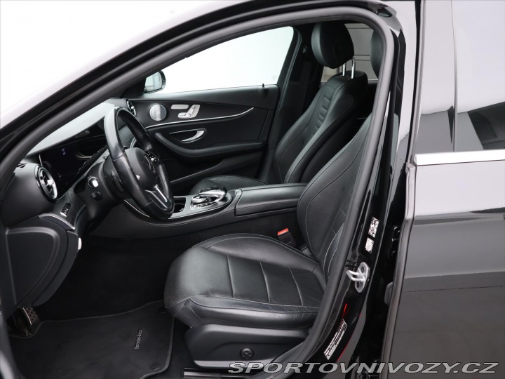Mercedes-Benz E 3,0 450 270 kW 4Matic AMG 2020