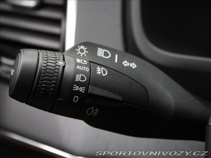 Volvo Ostatní modely XC90 2,0 T8 Ultimate B&W V 2023