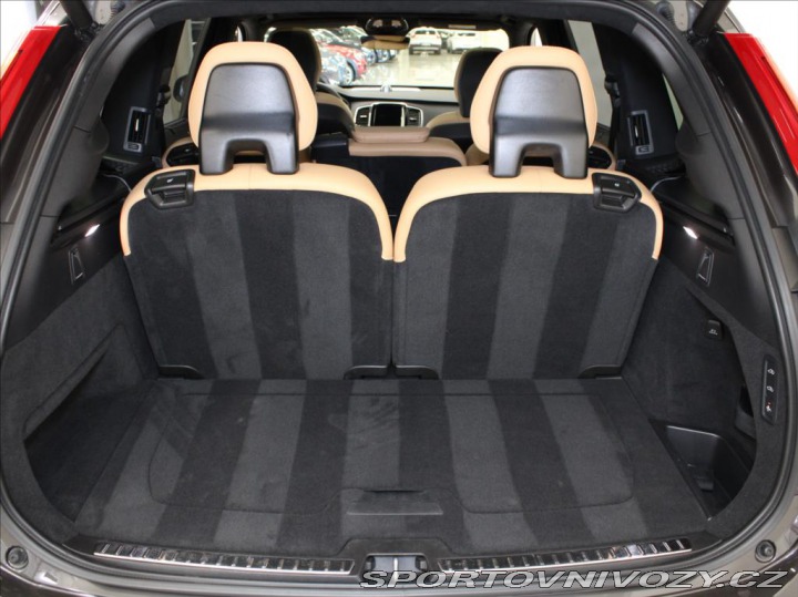 Volvo Ostatní modely XC90 2,0 T8 Ultimate B&W V 2023