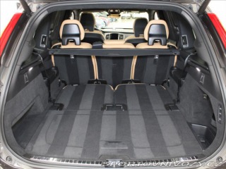 Volvo Ostatní modely XC90 2,0 T8 Ultimate B&W V 2023