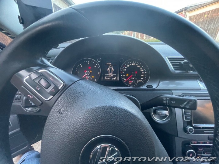 Volkswagen Ostatní modely Passat Variant Variant 2,0 B7 TDI 130k 2013