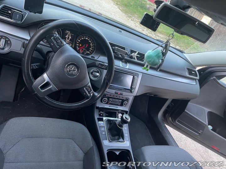 Volkswagen Ostatní modely Passat Variant Variant 2,0 B7 TDI 130k 2013