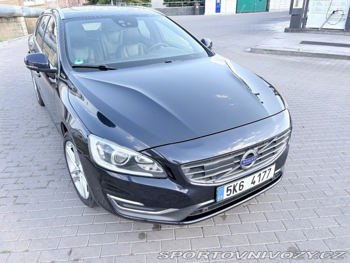 Volvo V60 2,4 D6 Plug-in Hybrid 2015