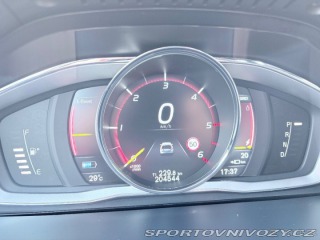 Volvo V60 2,4 D6 Plug-in Hybrid 2015