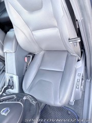 Volvo V60 2,4 D6 Plug-in Hybrid 2015