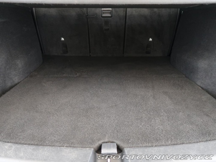 Tesla Model Y 4x4,LongRange,DualMotor,8 2023