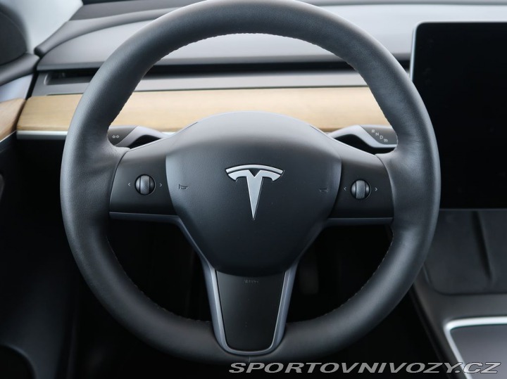 Tesla Model Y 4x4,LongRange,DualMotor,8 2023