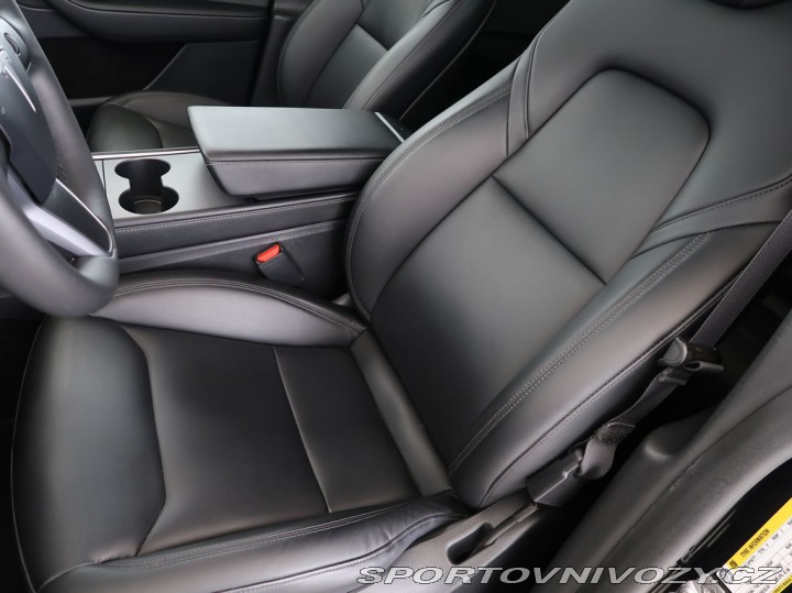 Tesla Model Y 4x4,LongRange,DualMotor,8 2023