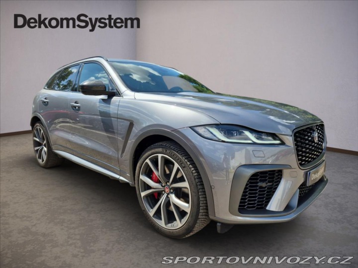 Jaguar F-Pace 5,0 V8 AWD SVR 405 kW 2021