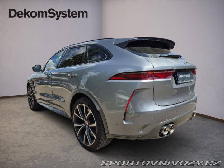 Jaguar F-Pace 5,0 V8 AWD SVR 405 kW 2021