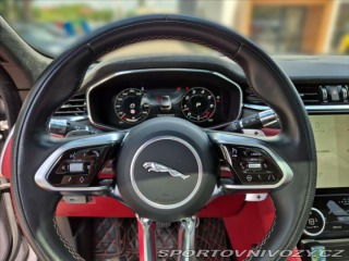 Jaguar F-Pace 5,0 V8 AWD SVR 405 kW 2021