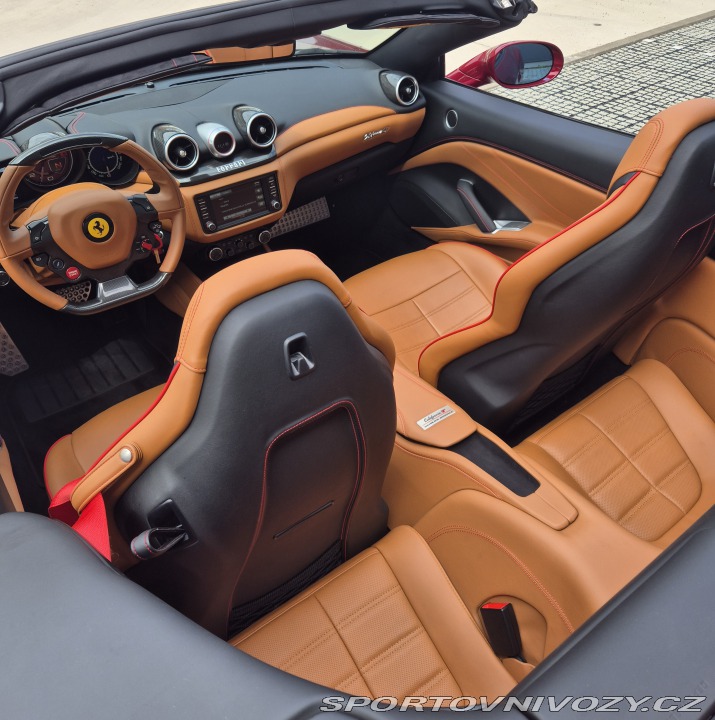 Ferrari California T, handling spec, záruka 2017