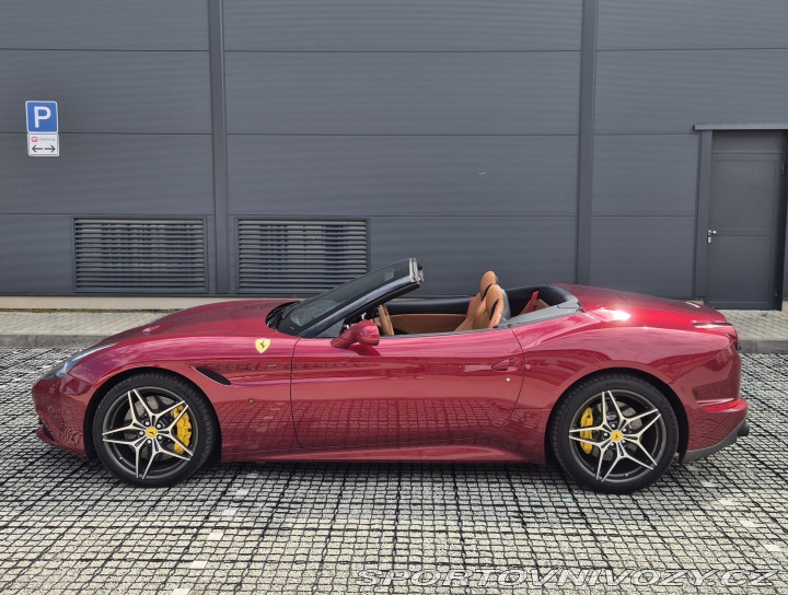Ferrari California T, handling spec, záruka 2017