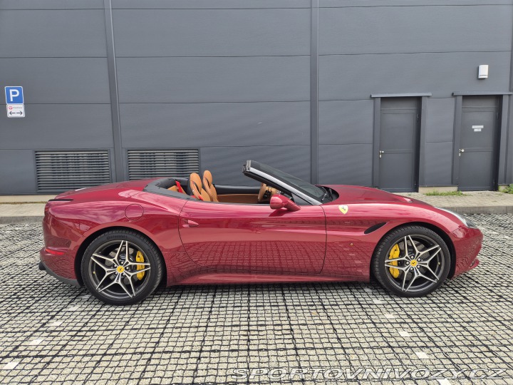 Ferrari California T, handling spec, záruka 2017