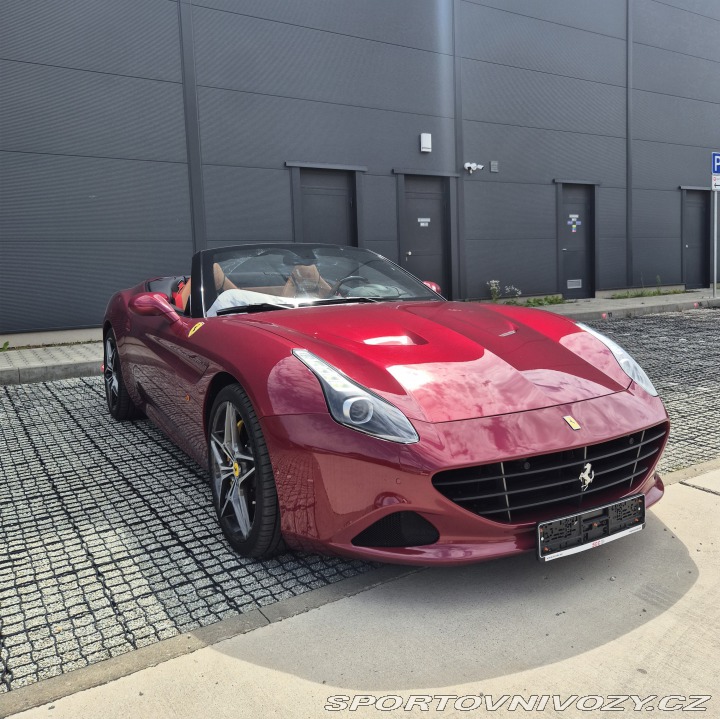 Ferrari California T, handling spec, záruka 2017