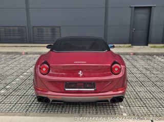 Ferrari California T, handling spec, záruka 2017
