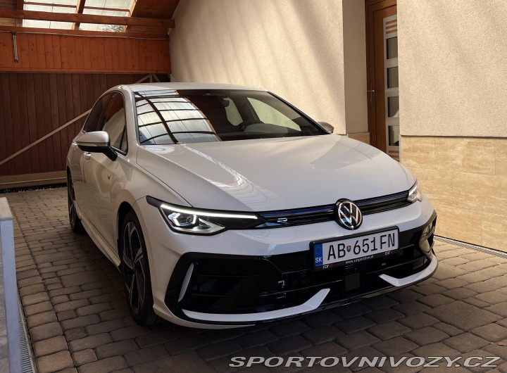 Volkswagen Golf R 4x4 2026