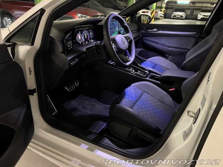 Volkswagen Golf R 4x4 2026