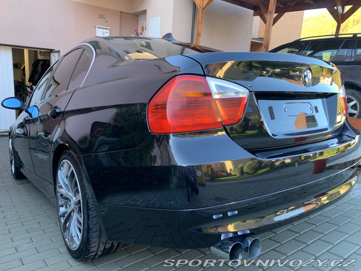 BMW 3 330i 2005