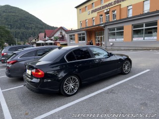BMW 3 330i 2005