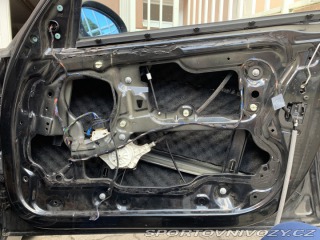 BMW 3 330i 2005