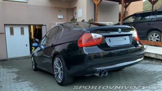BMW 3 330i 2005