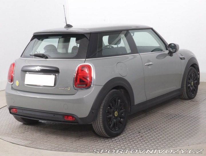 Mini Cooper Cooper SE 32 kWh 2022