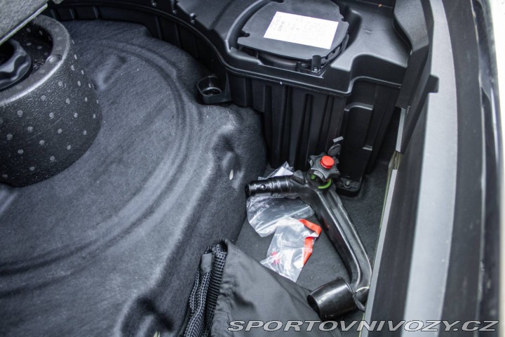 Audi Ostatní modely E-tron 50 Quattro 230kW / V ZÁR 2022