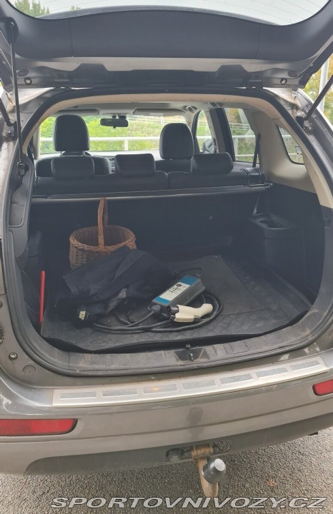 Mitsubishi Ostatní modely Outlander 2,0 PHEV L EL&quo 1800