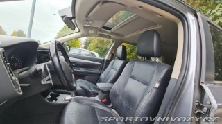 Mitsubishi Ostatní modely Outlander 2,0 PHEV L EL&quo 1800