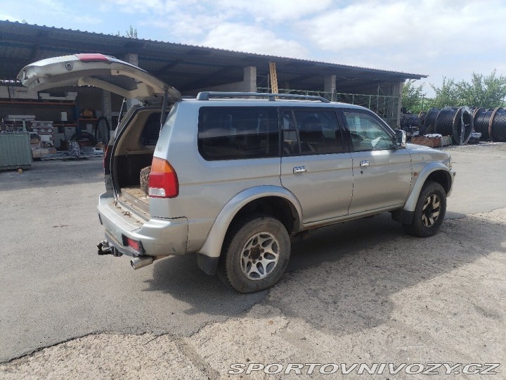 Mitsubishi Ostatní modely Pajero Sport Sport Sport V6 300L LPG 1800