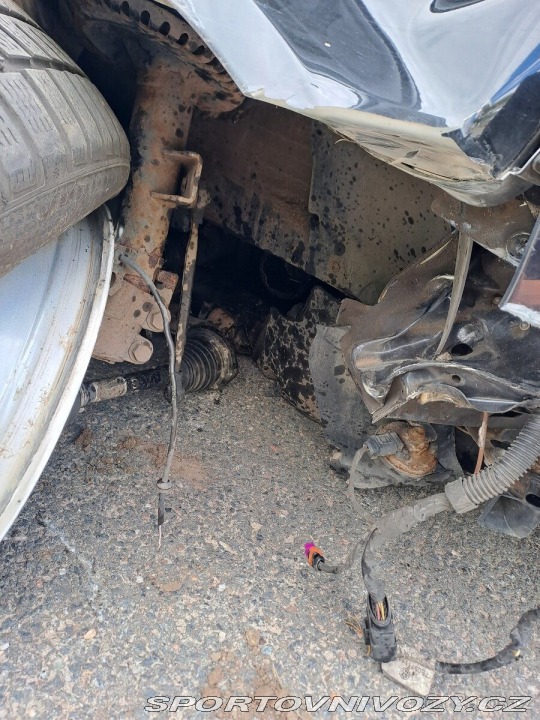 Volkswagen Ostatní modely Caravelle 2,0 2013