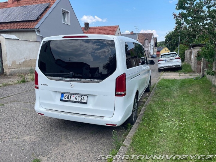 Mercedes-Benz Ostatní modely Třídy V 2,1 V250-NÁJEZD 90tkm 2017