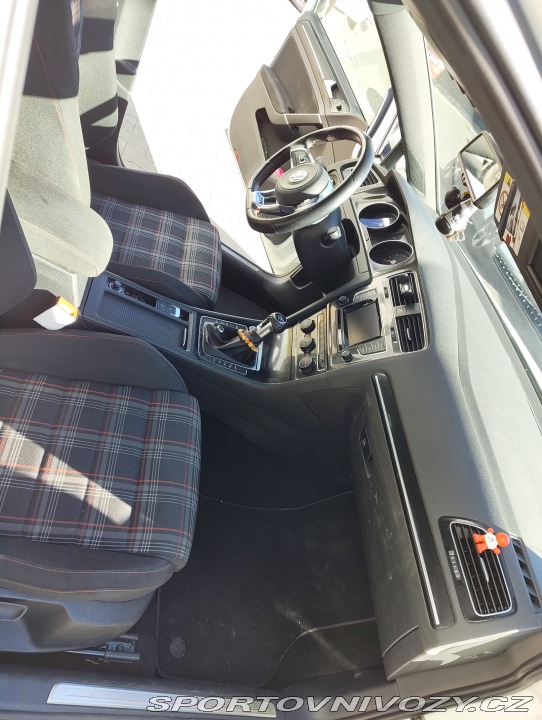 Volkswagen Golf GTI MK7 2014